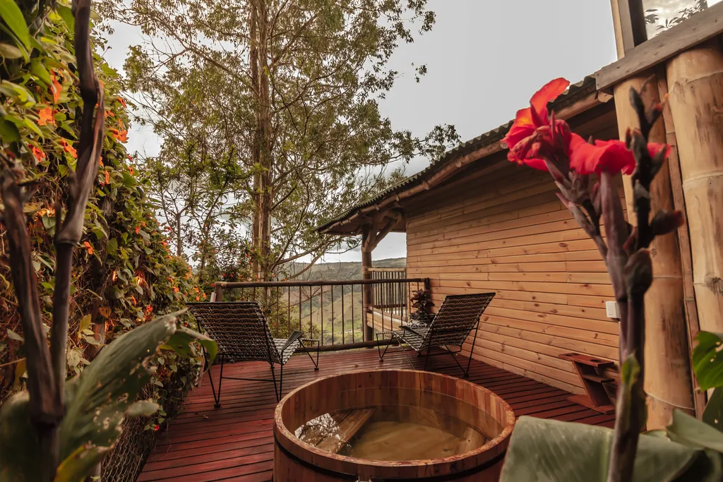 habitacion con jacuzzi en ecohotel en salento quindio